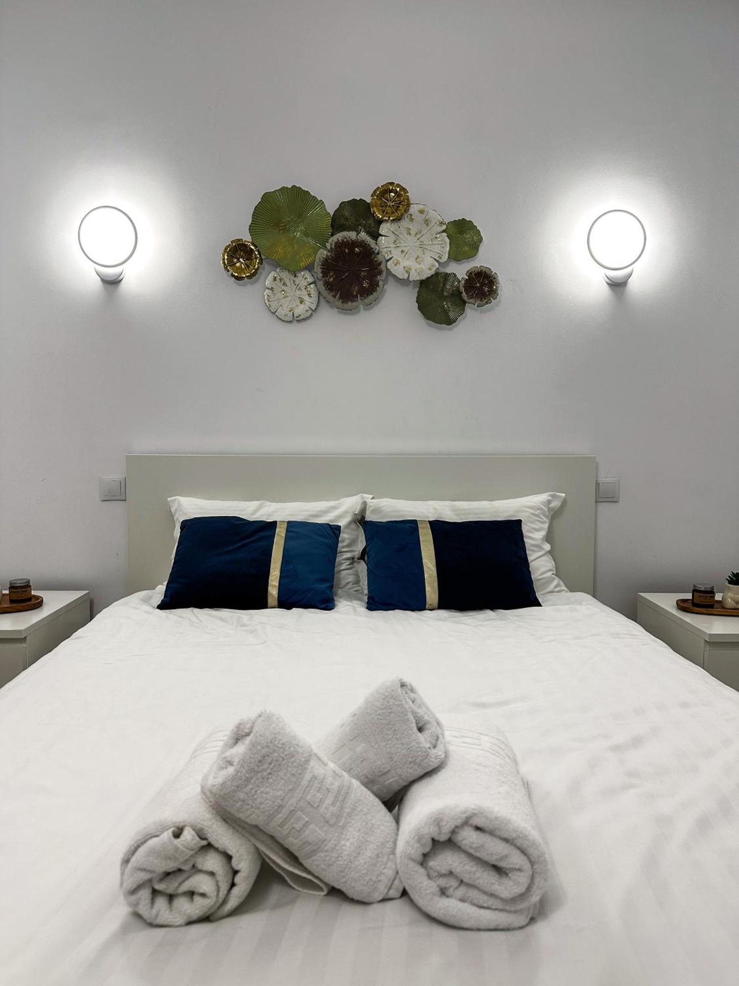 Superior One Bedroom Apartment Unirii Square بوخارست المظهر الخارجي الصورة